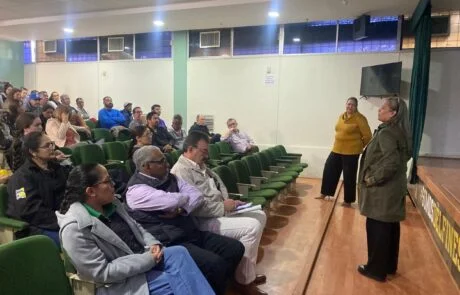 Foto 1 de STAACOBACH zona centro realiza asamblea sindical con amplia participación.