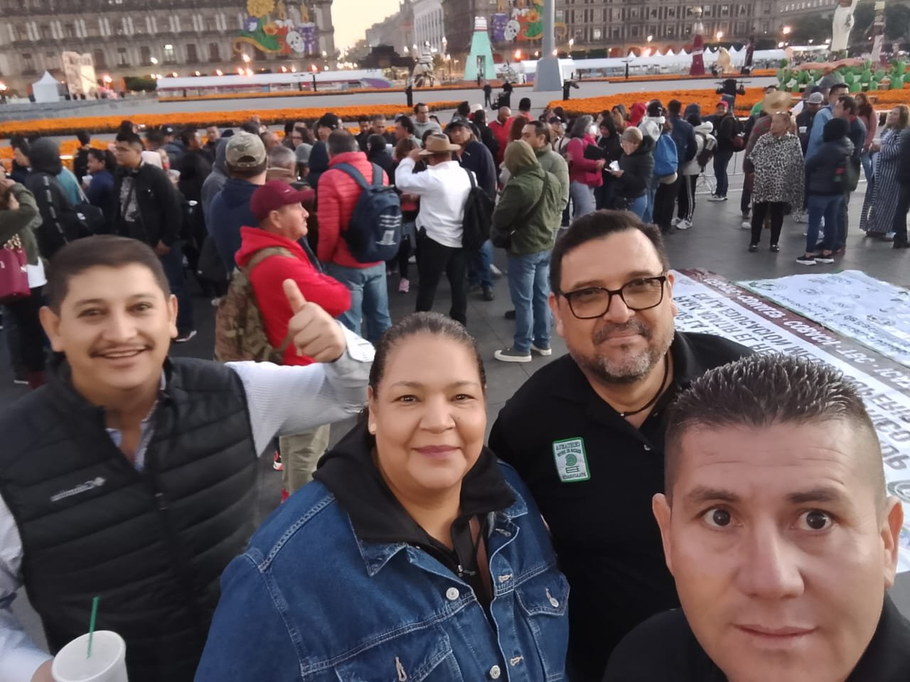 Imagen 17 de Marcha convocada por el Frente Nacional de la Federación de Sindicatos de Educación Media Superior