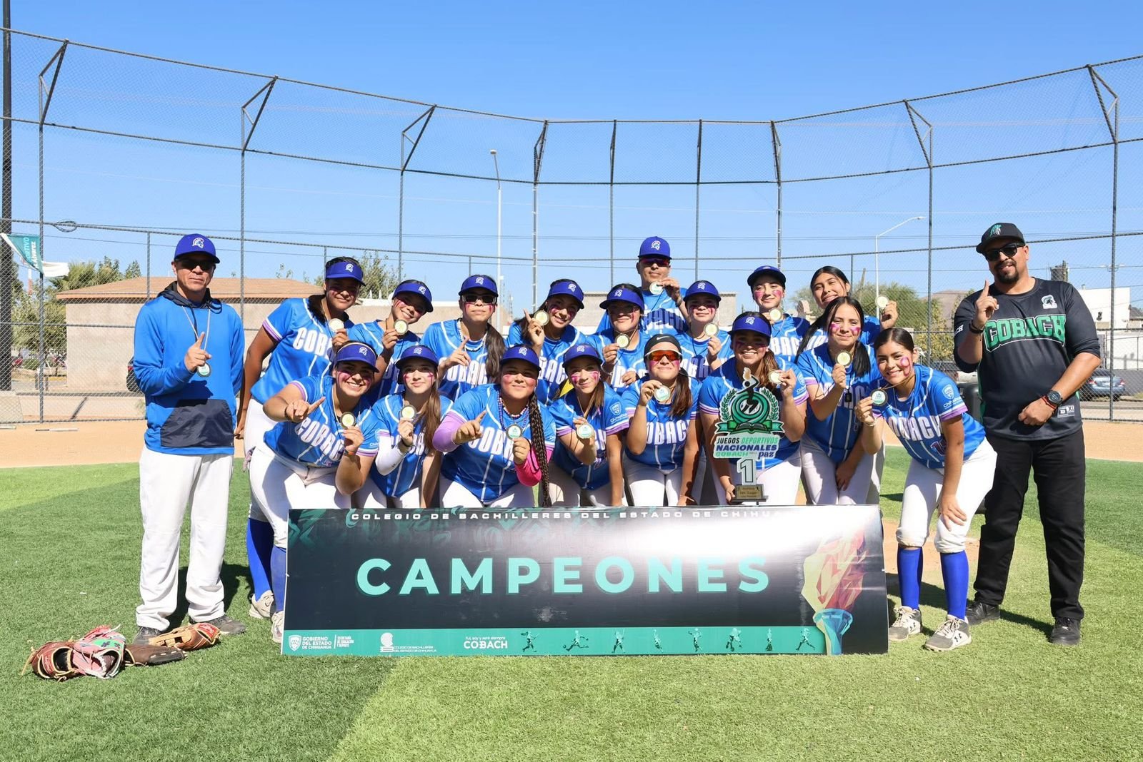 Imagen 18 de STAACOBACH felicita al Director General por los Juegos Nacionales Deportivos por la Paz
