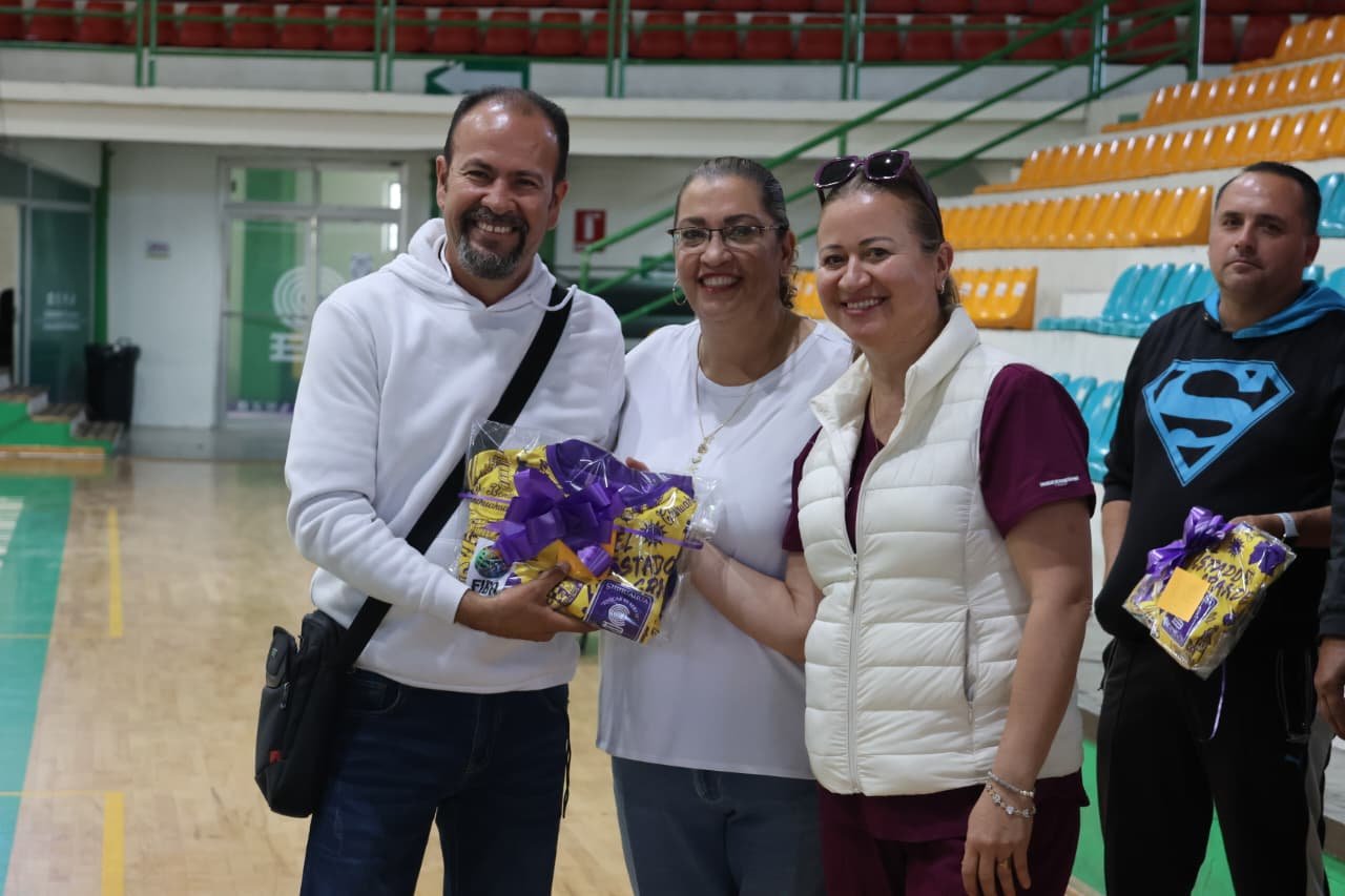 Imagen 19 de Entrega de uniformes y abanderamiento del STAACOBACH rumbo al encuentro nacional 2025