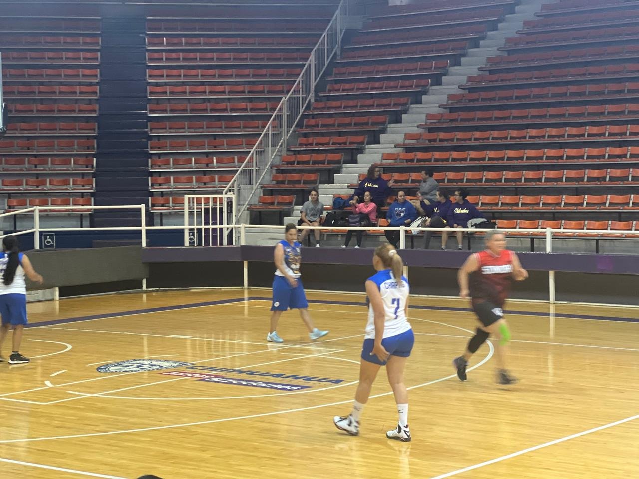 Foto 5 de Sonora gana el juego inaugural de basquetbol femenil del Encuentro Nacional 2025.. Deportivo 2025