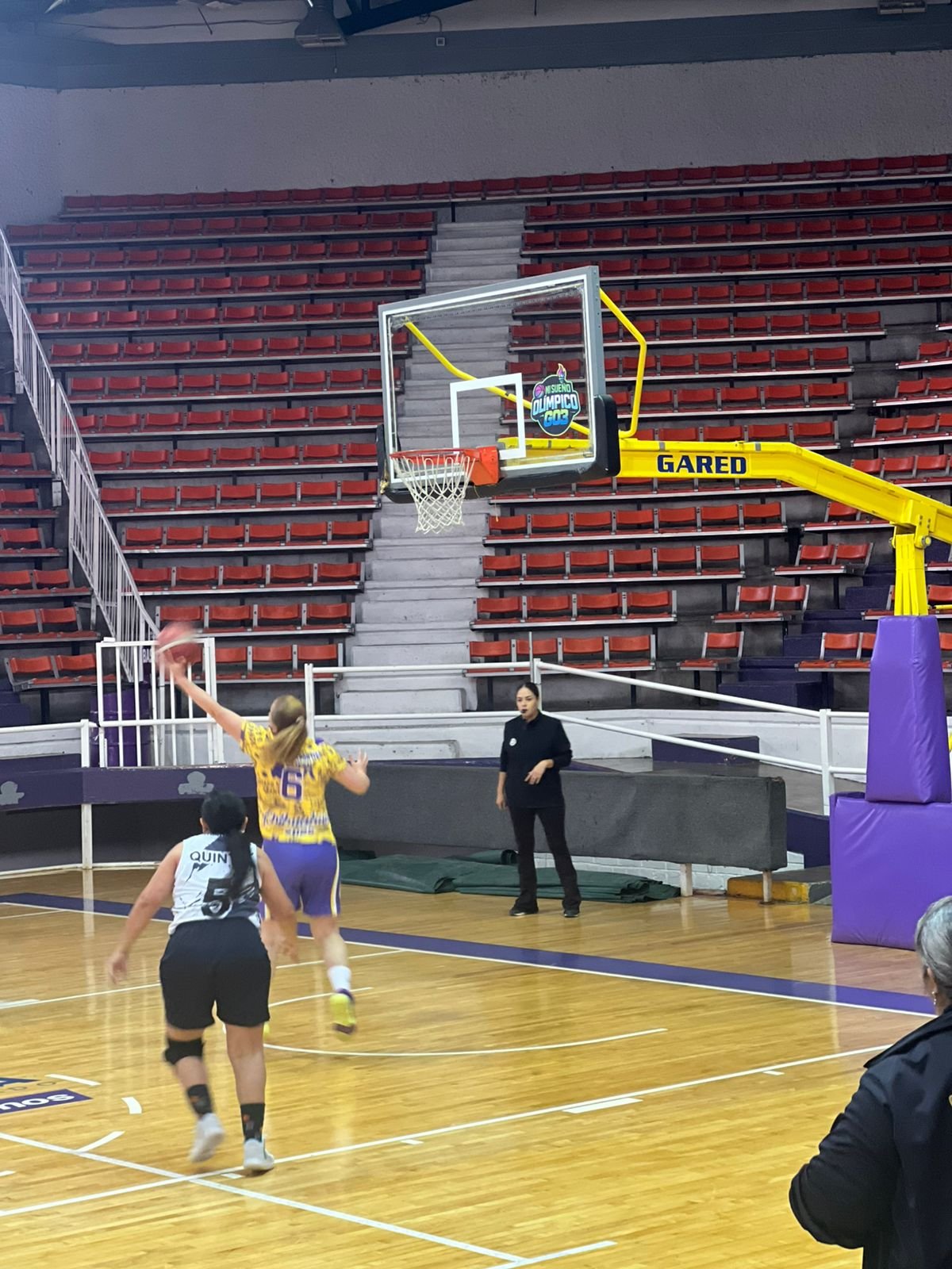 Imagen 10 de Chihuahua vence 34–20 a Quintana Roo en intenso duelo de basquetbol femenil
