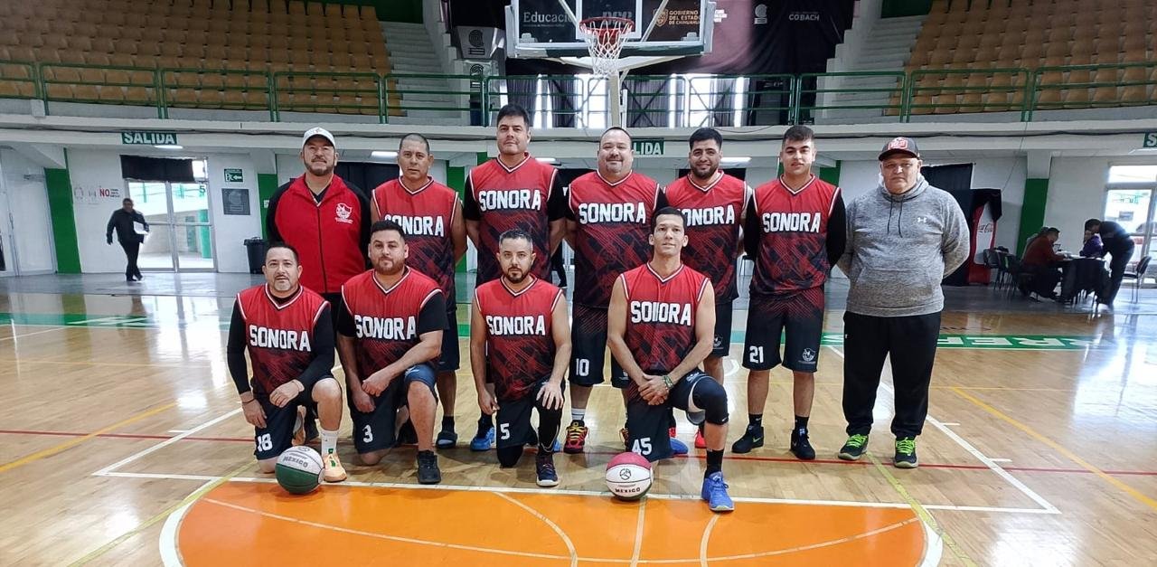 Foto 1 de Zacatecas domina a Puebla 59–25 en basquetbol varonil