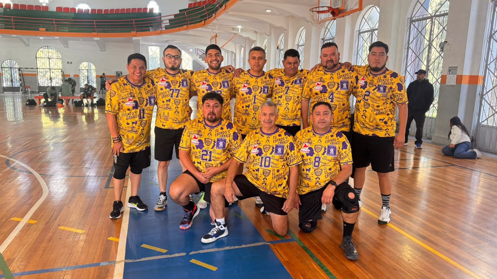 Foto 2 de Voleibol Varonil entre las selecciones de Chiapas y Chihuahua.