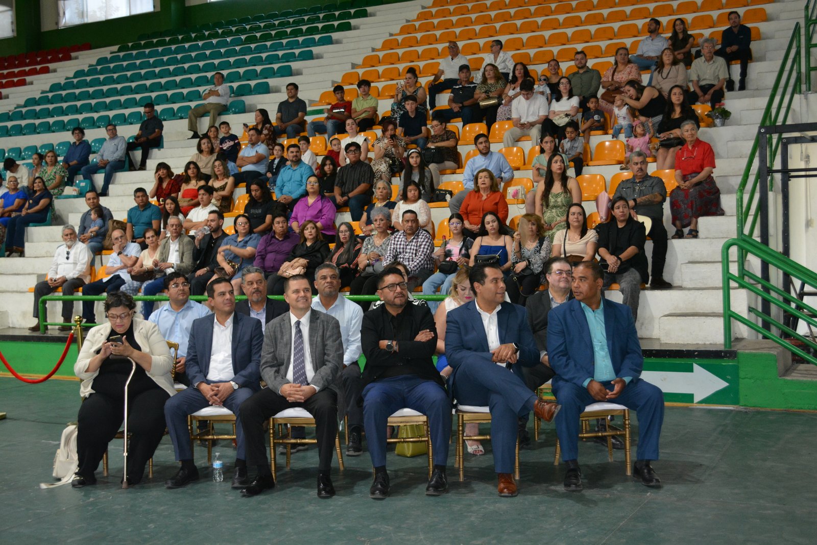 Foto 1 de Entrega de Reconocimientos por Antigüedad 2026