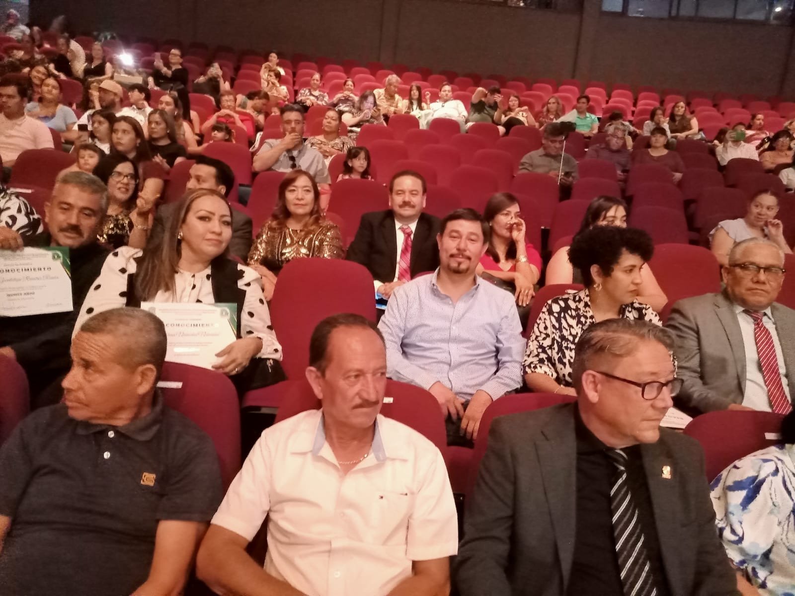 Foto 8 de Entrega de Reconocimientos por Antigüedad en Camargo, Chih.